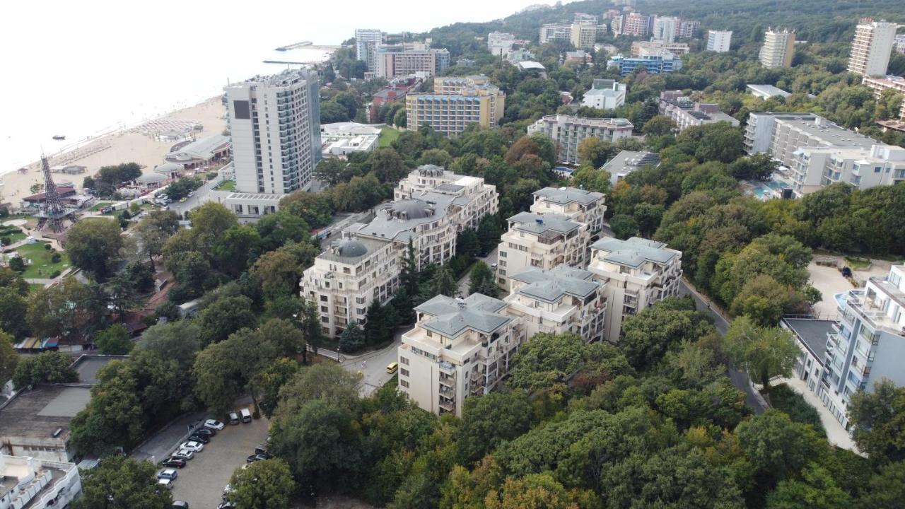 غولدن ساندز Apartments Yalta المظهر الخارجي الصورة